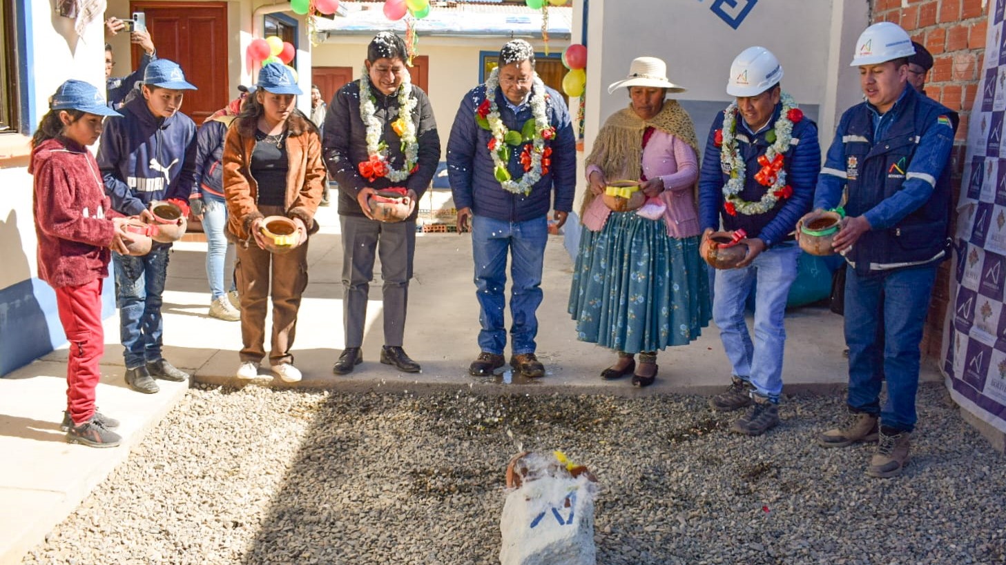 Viacha se beneficia con 98 viviendas gracias al Gobierno nacional