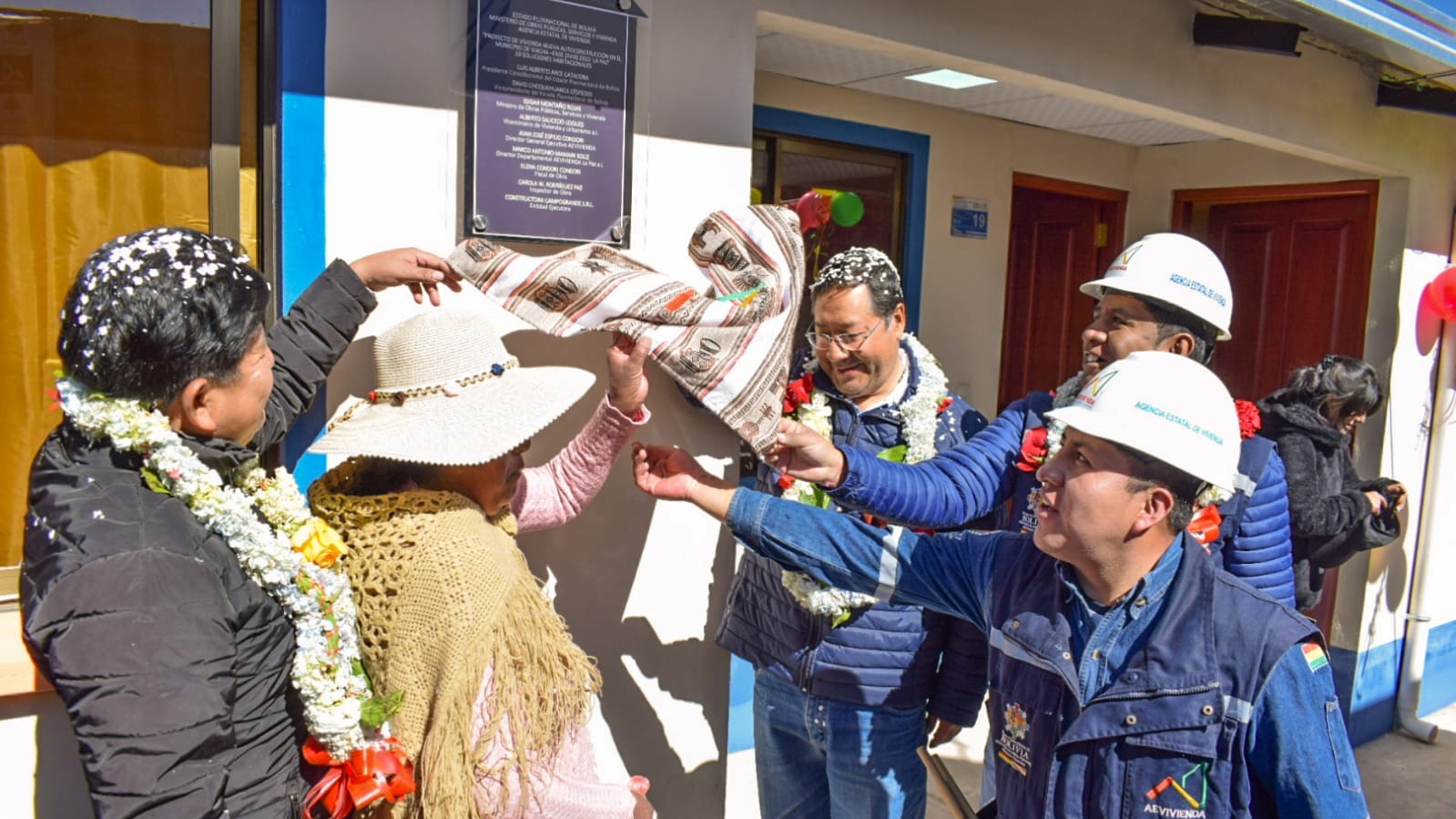 Viacha se beneficia con 98 viviendas gracias al Gobierno nacional